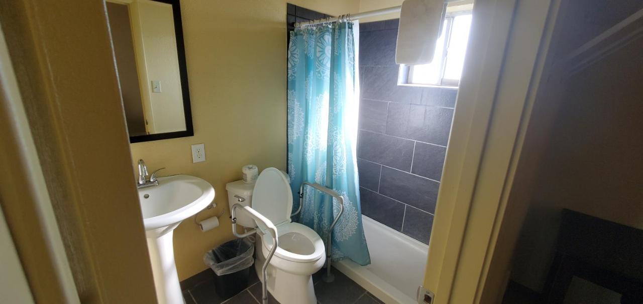 Town & Country Hotel Fort Stockton Ruang foto
